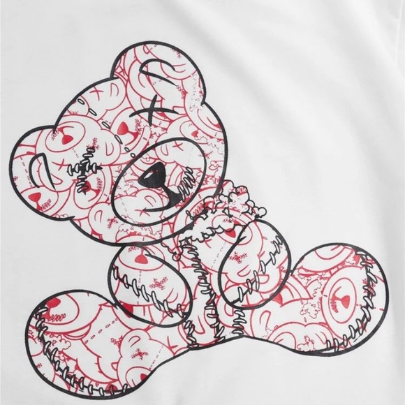 2/$25 *Brand New* Oversized White Cartoon Bear Tee🍀 - Picture 2 of 3